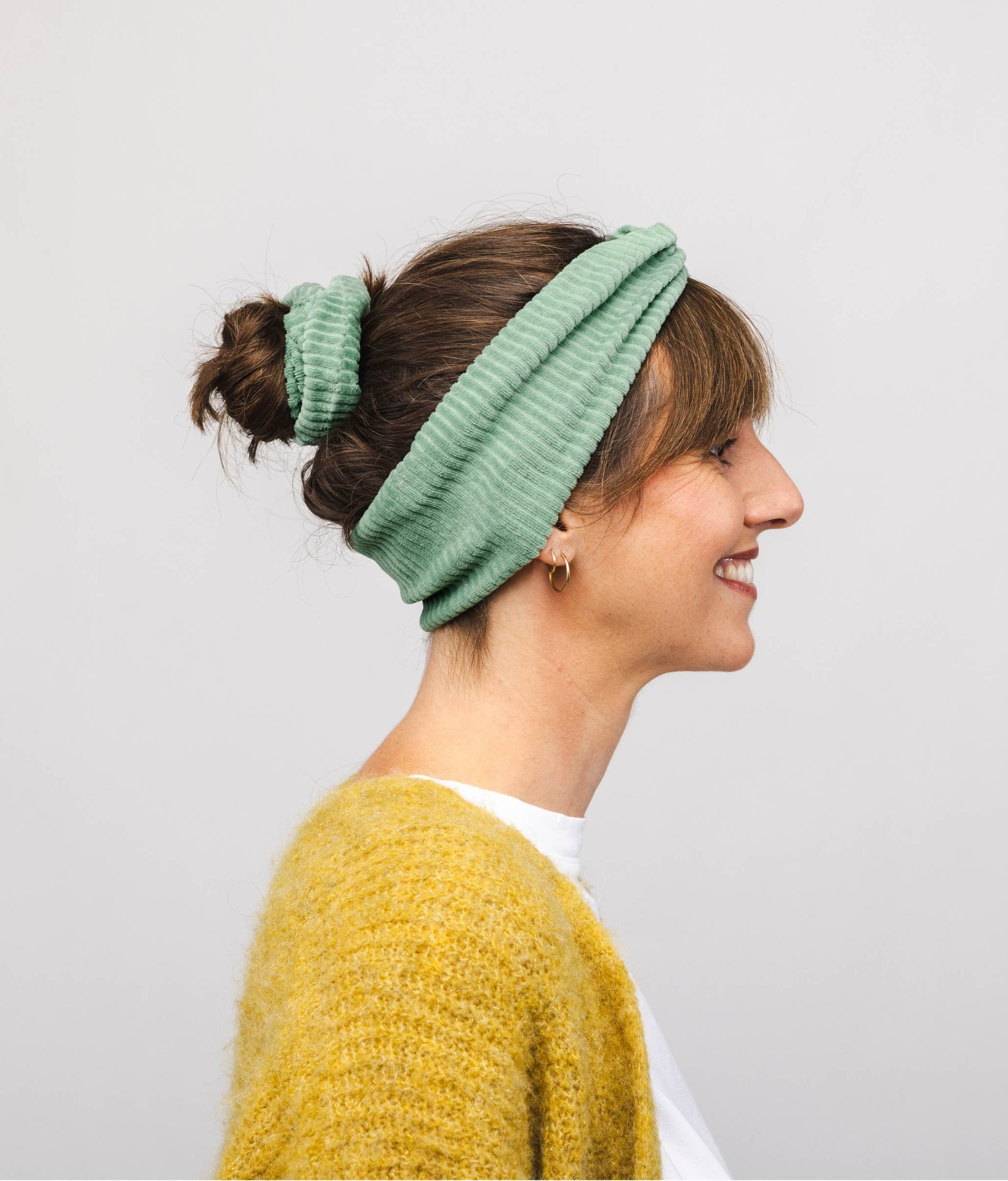 Haarband aus Bio Samt Rippe - Haarbänder - obumi - 468 - Aloe