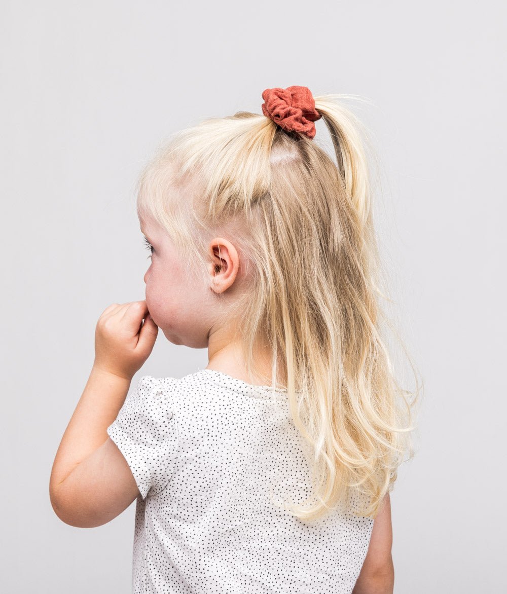 Scrunchie aus Leinen - Haargummis - obumi - 281 - Rost
