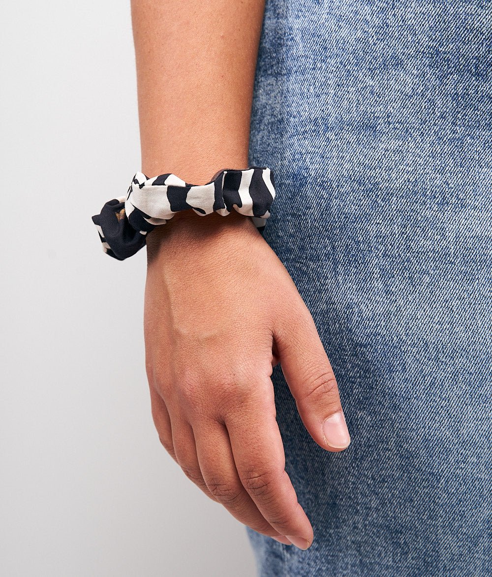 Scrunchie Print aus Bio Baumwolle - obumi - 291 - Leo