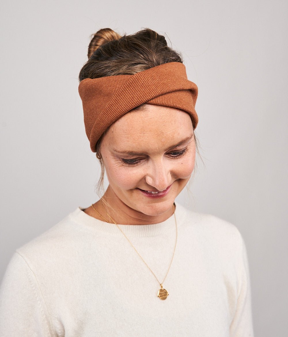 Stirnband Rippe Twist aus Bio Baumwolle - Stirnbänder - obumi - 843 - Rost