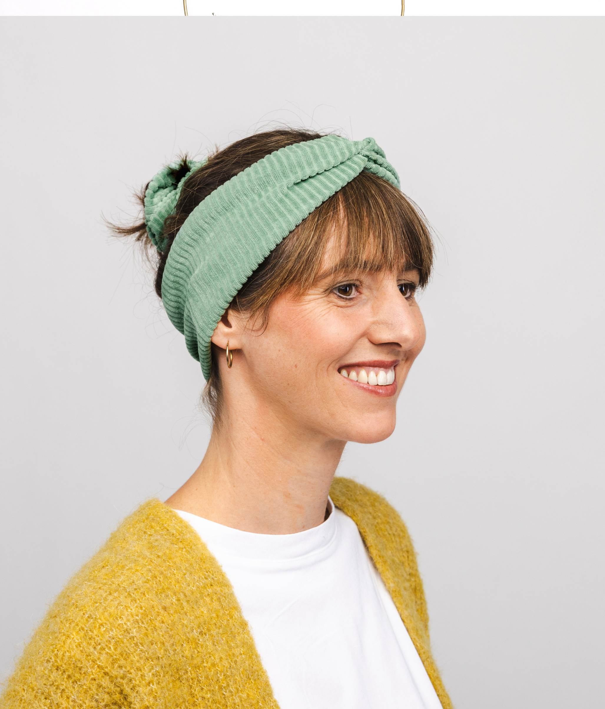 Haarband aus Bio Samt Rippe - Haarbänder - obumi - 468 - Aloe