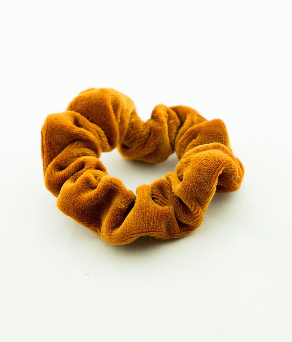 Scrunchie aus Bio Samt - Haargummis - obumi - 565 - Rost